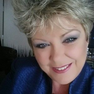 Meet your Posher, Diana